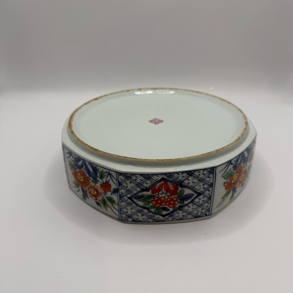 Vintage Japanese Porcelain Stackable Bowl Flowers Only One 7” - Picture 6 of 8